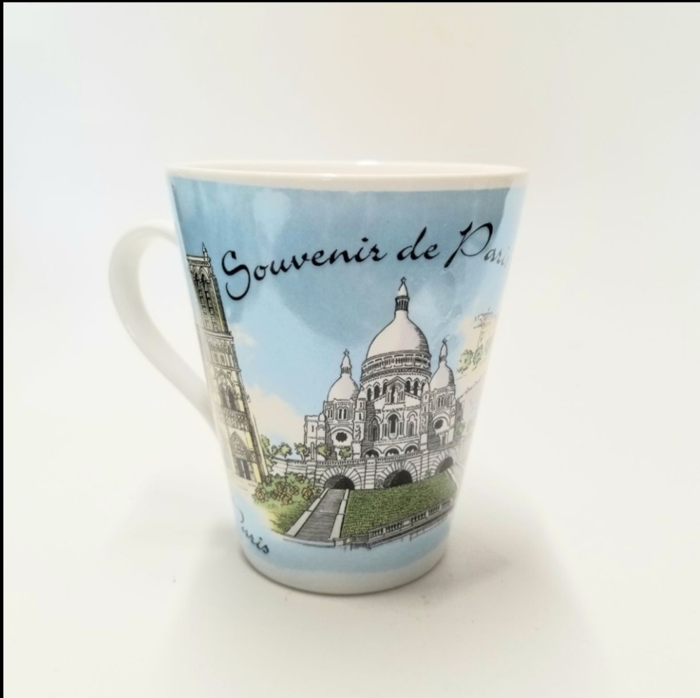 A Souvenir of Paris Coffee Mug Eiffel Tower Louvre Arc d' Triomphe